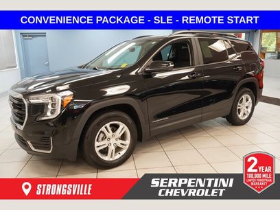 Used 2024 GMC Terrain SLE w/ Driver Convenience Package