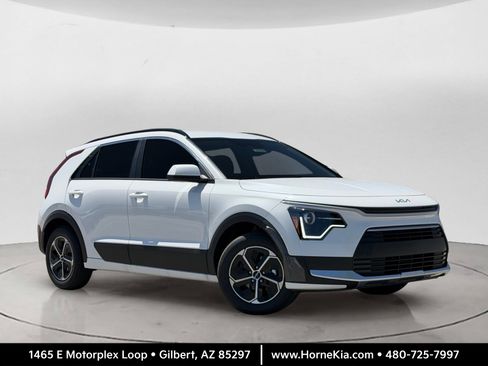 New 2026 Kia Niro LX FWD image 1