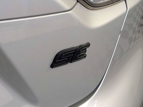 Used 2022 Toyota Corolla SE FWD image 8