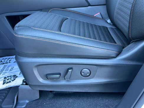 New 2025 Nissan Pathfinder Rock Creek image 20