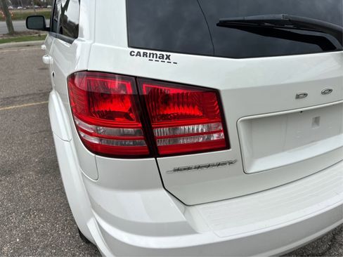 Used 2018 Dodge Journey SE w/ Popular Equipment Group image 39