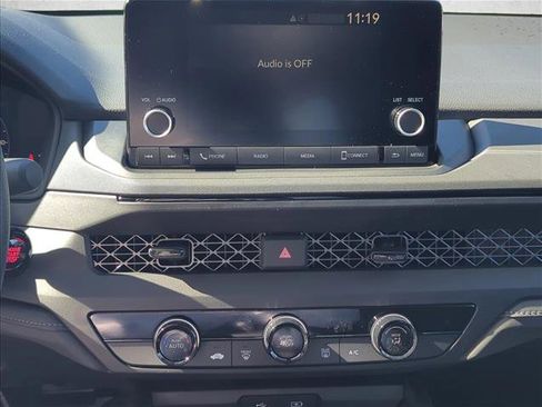 New 2025 Honda Accord LX image 13