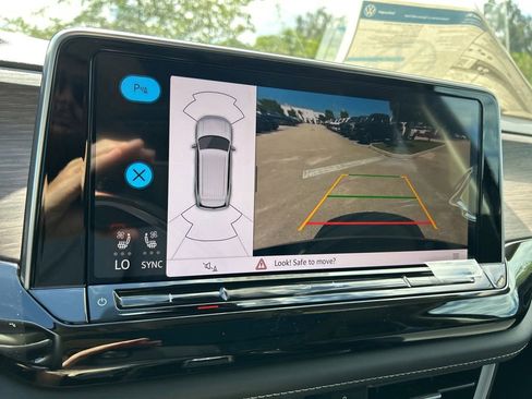 New 2026 Volkswagen Atlas SEL image 31