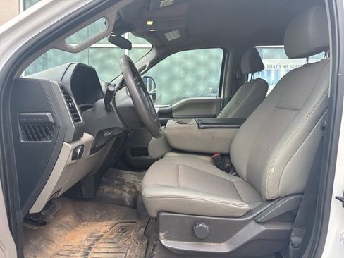 Used 2022 Ford F250 XL w/ STX Appearance Package image 9