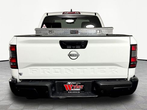 Certified 2025 Nissan Frontier S RWD image 5