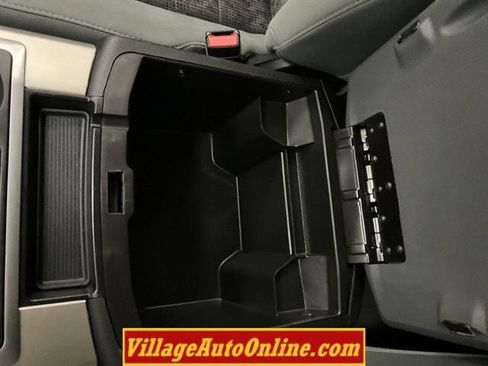 Used 2015 RAM 2500 Big Horn image 24