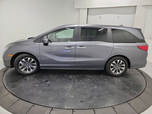 Certified 2024 Honda Odyssey EX-L image 5