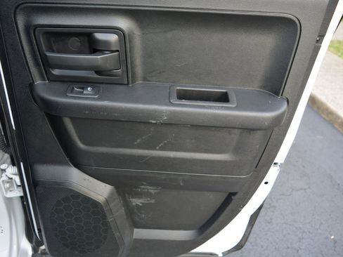 Used 2018 RAM 1500 Tradesman w/ Popular Equipment Group image 19