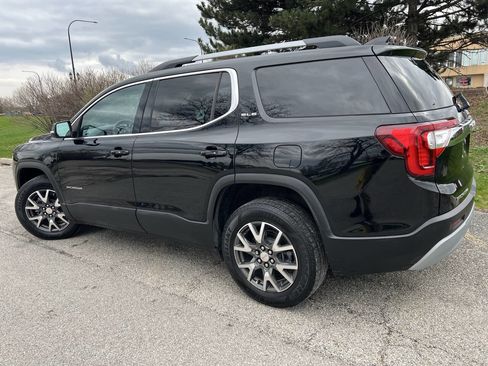 Used 2021 GMC Acadia SLE w/ Driver Convenience Package image 4