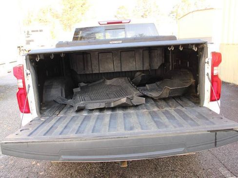 Used 2024 Chevrolet Silverado 1500 LTZ AWD/4WD image 18