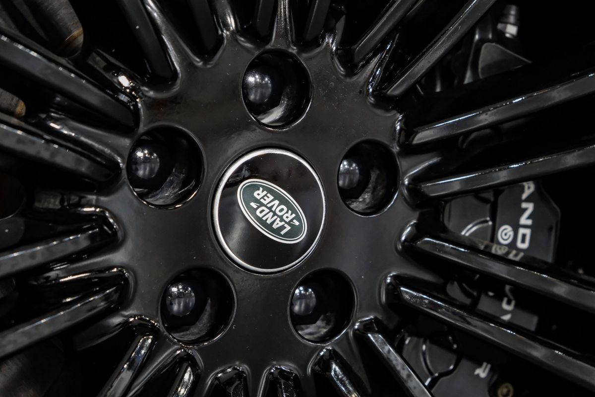 Used 2024 Land Rover Range Rover SE AWD/4WD image 54