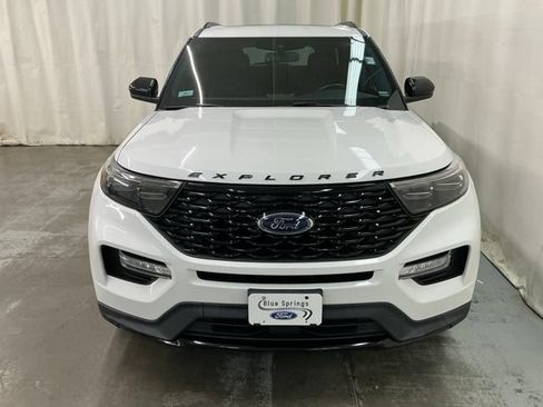 Used 2022 Ford Explorer ST-Line w/ Class IV Trailer Tow Package RWD image 9