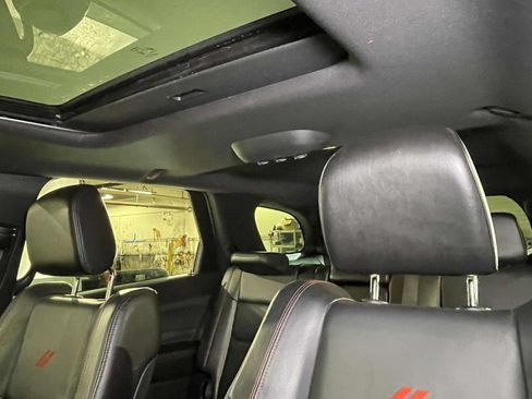 Used 2025 Dodge Durango GT AWD/4WD image 19