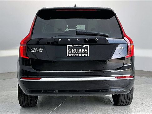 New 2026 Volvo XC90 T8 Ultra w/ Protection Package Premier AWD/4WD image 5