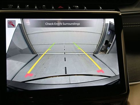 Used 2023 Jeep Grand Cherokee Limited image 19