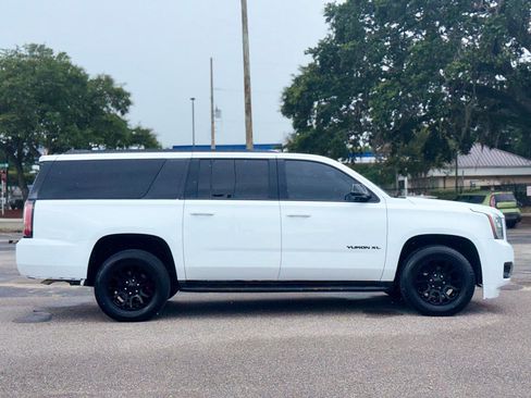 Used 2020 GMC Yukon XL SLE RWD image 5