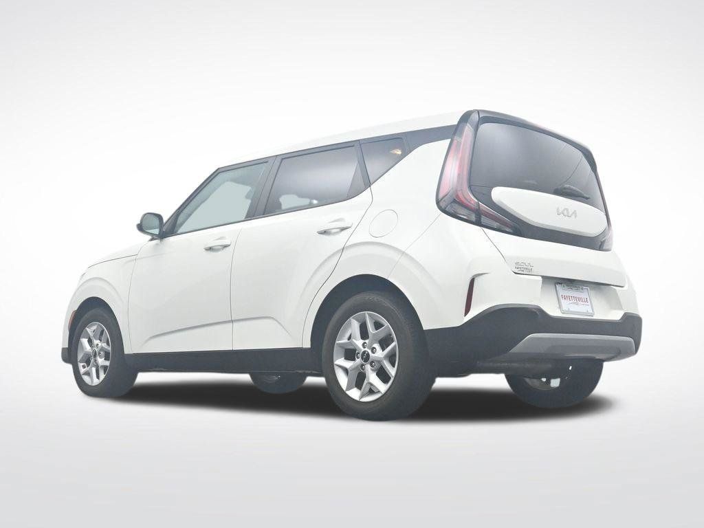 Used 2023 Kia Soul LX w/ Option Group 015 FWD image 36