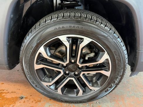 Used 2022 Jeep Compass Limited AWD/4WD image 6