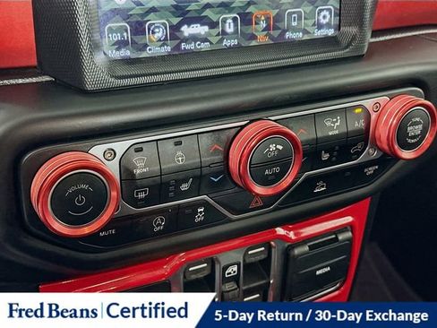 Used 2020 Jeep Gladiator Rubicon image 18