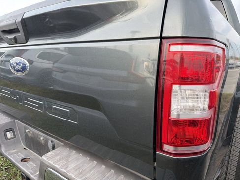 Used 2018 Ford F150 XLT AWD/4WD image 11