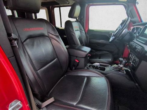 Used 2018 Jeep Wrangler Unlimited Rubicon AWD/4WD image 20