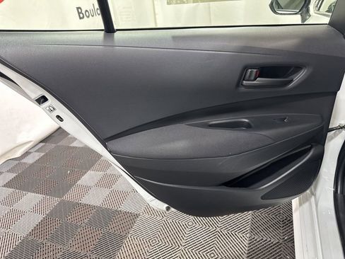 Used 2024 Toyota Corolla LE image 19