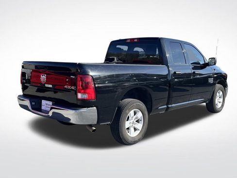 Used 2024 RAM 1500 Classic SLT image 3