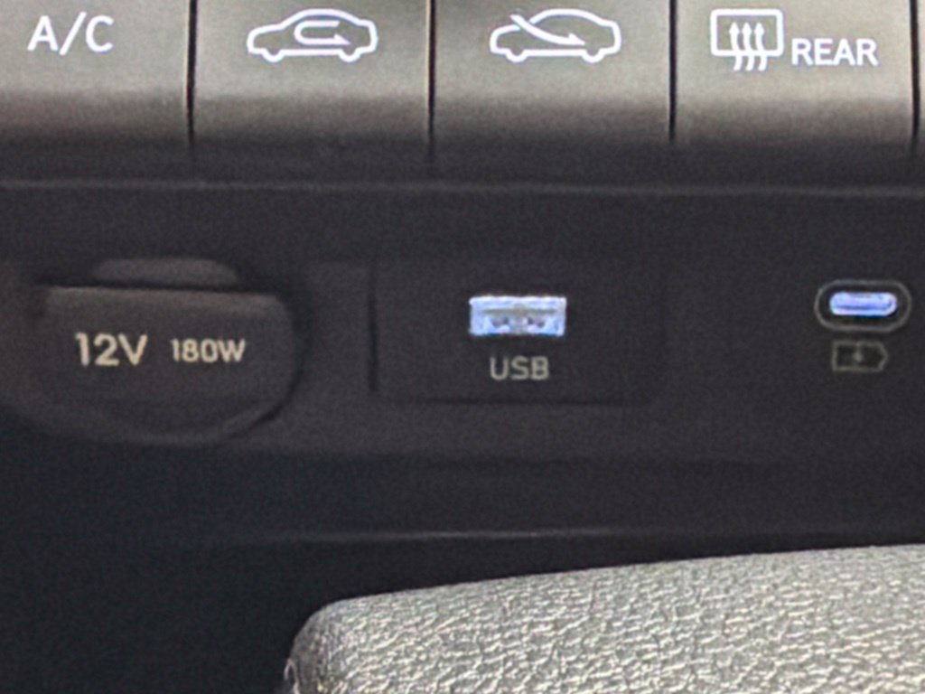 New 2026 Hyundai Elantra SE FWD image 21