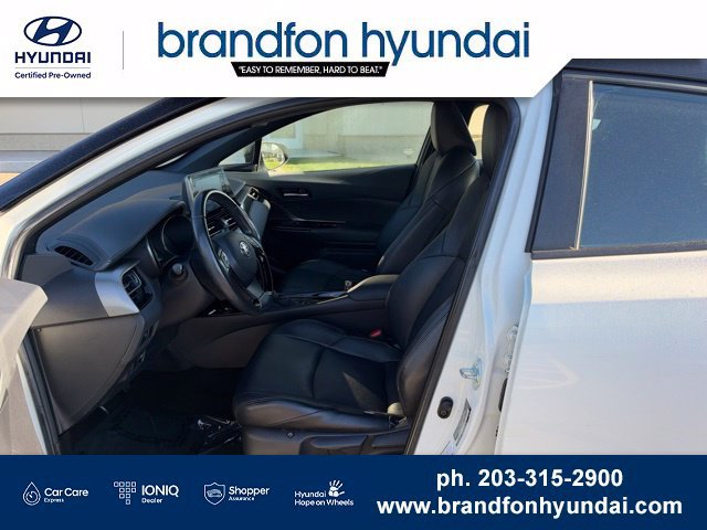 Used 2019 Toyota C-HR XLE FWD image 21