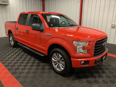Used 2017 Ford F150 XL w/ Equipment Group 101A Mid image 4