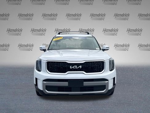 Used 2023 Kia Telluride EX w/ EX Captain's Chair Package AWD/4WD image 3
