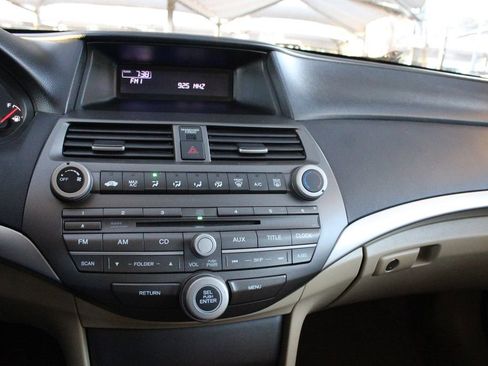 Used 2012 Honda Accord LX image 33