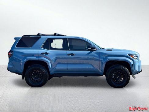 Used 2026 Toyota 4Runner Platinum AWD/4WD image 5