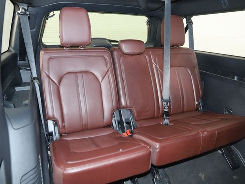 Used 2023 Ford Expedition Max Limited AWD/4WD image 17