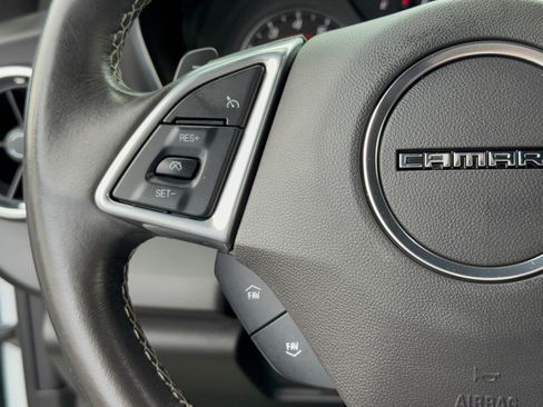 Certified 2021 Chevrolet Camaro LT RWD image 18