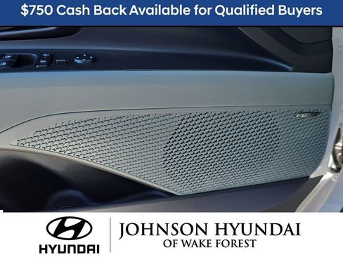 New 2026 Hyundai Elantra Limited image 37