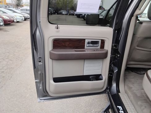 Used 2010 Ford F150 Lariat image 19