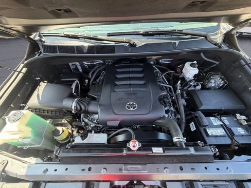 Used 2020 Toyota Tundra SR5 image 34