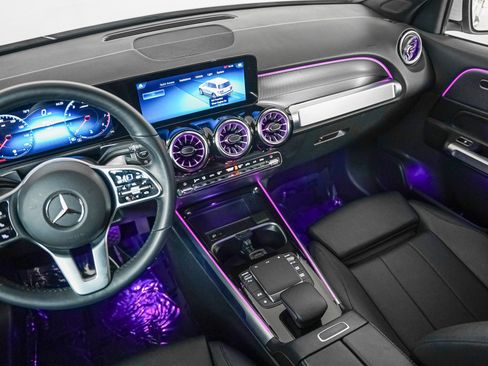 Certified 2023 Mercedes-Benz GLB 250 250 image 24