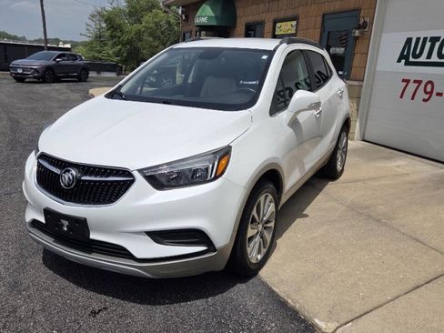 Used 2017 Buick Encore Preferred FWD image 3