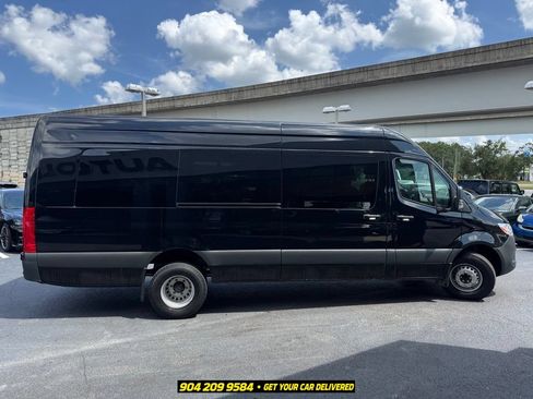 Used 2020 Mercedes-Benz Sprinter 3500 image 8