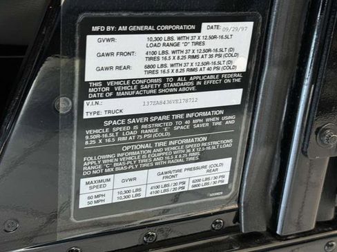 Used 1997 HUMMER H1 4-Door Wagon image 32