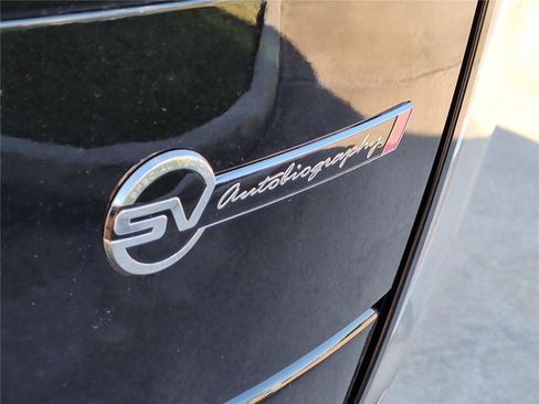 Used 2021 Land Rover Range Rover SV Autobiography Dynamic image 6