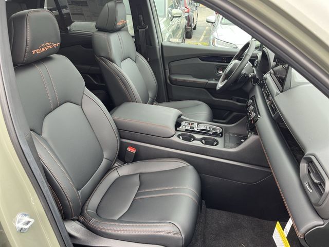 New 2026 Honda Pilot TrailSport image 28