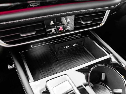 New 2026 Volkswagen Atlas Cross Sport SEL Premium R-Line image 32