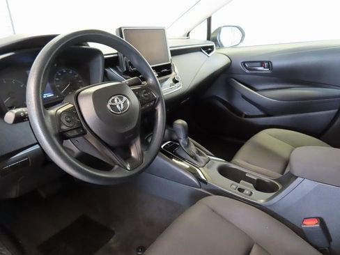 Used 2024 Toyota Corolla LE image 4