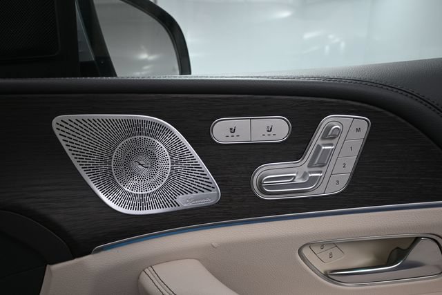 Used 2020 Mercedes-Benz GLS 580 4MATIC image 41