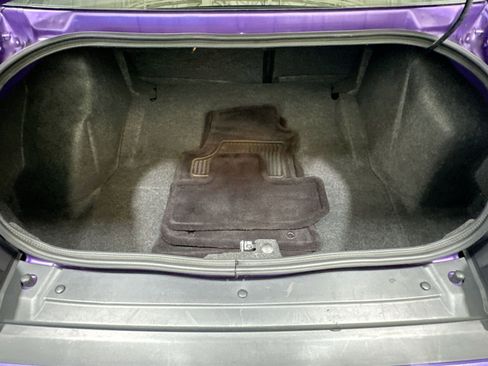 Used 2016 Dodge Challenger R/T Scat Pack w/ Leather Interior Group image 33