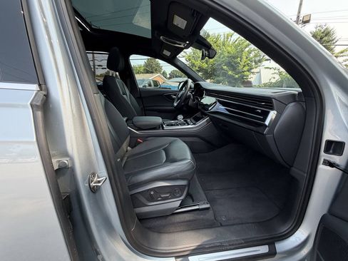 Used 2023 Audi Q7 2.0T Premium Plus w/ Premium Plus Package AWD/4WD image 19
