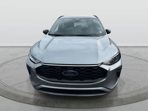 Used 2024 Ford Escape ST-Line image 2